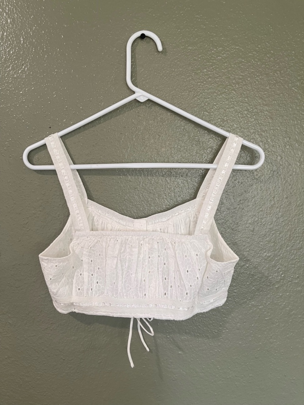 Aeropostale White Eyelet Cropped Top - Picture 3 of 3